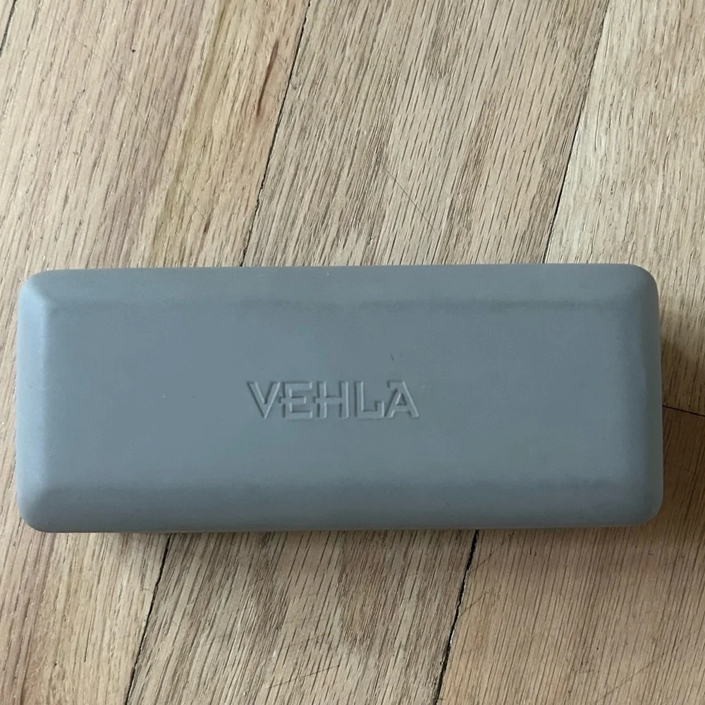 Vehla Bowie Silver Khaki Sunglasses